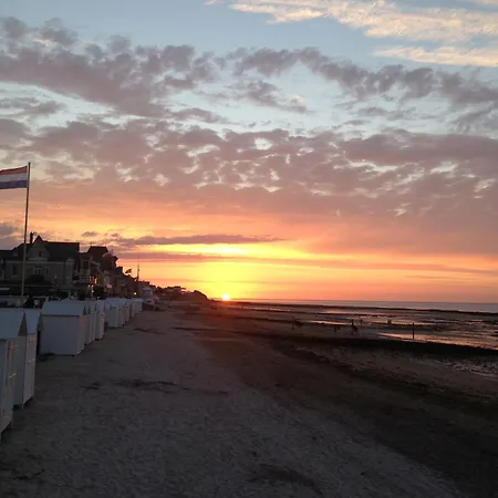 Face à La 1 2 Personnes Aubin Sur * Saint-Aubin-Sur-Mer (Calvados)